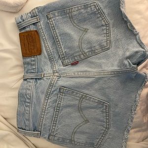Levis Jean shorts